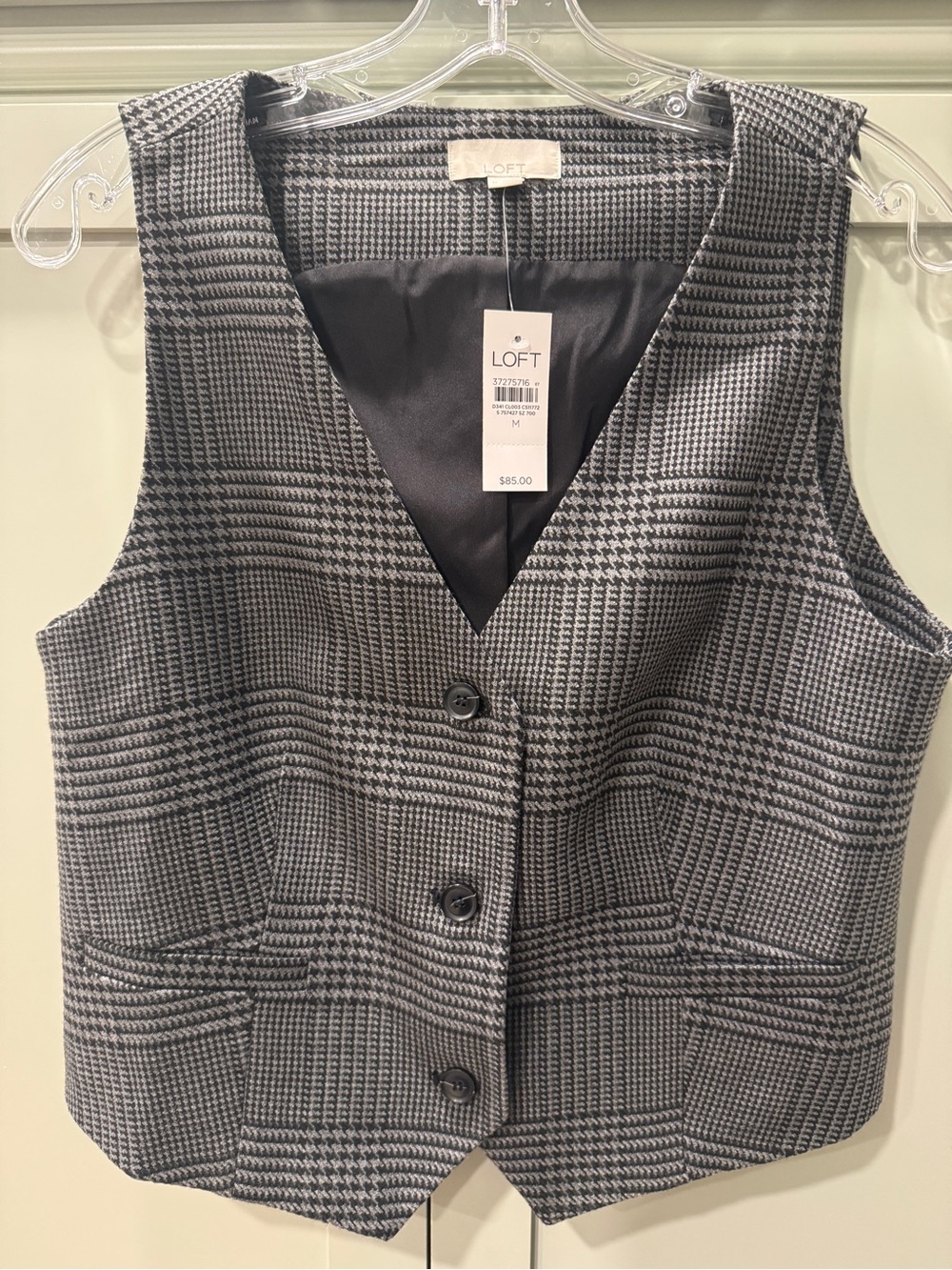 Loft plaid vest NWT